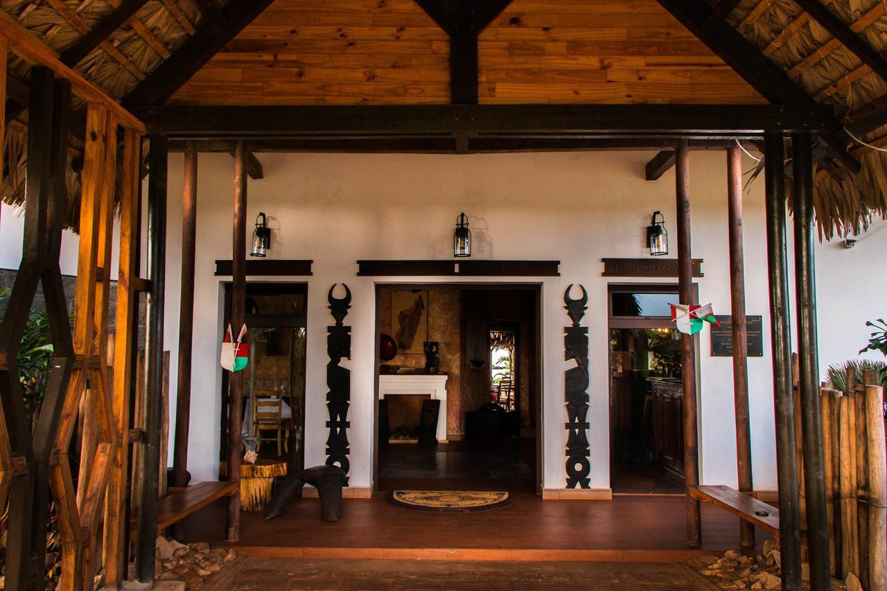 Mantasaly Hotel Ramena Exterior photo